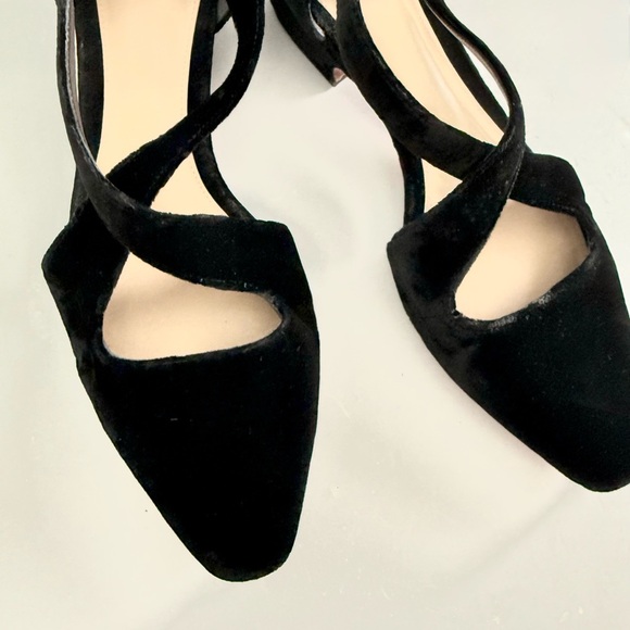 Alexandre Birman Florence Velvet Pump Strappy Kitten Heel Preppy Classic Size 37 - Picture 3 of 8